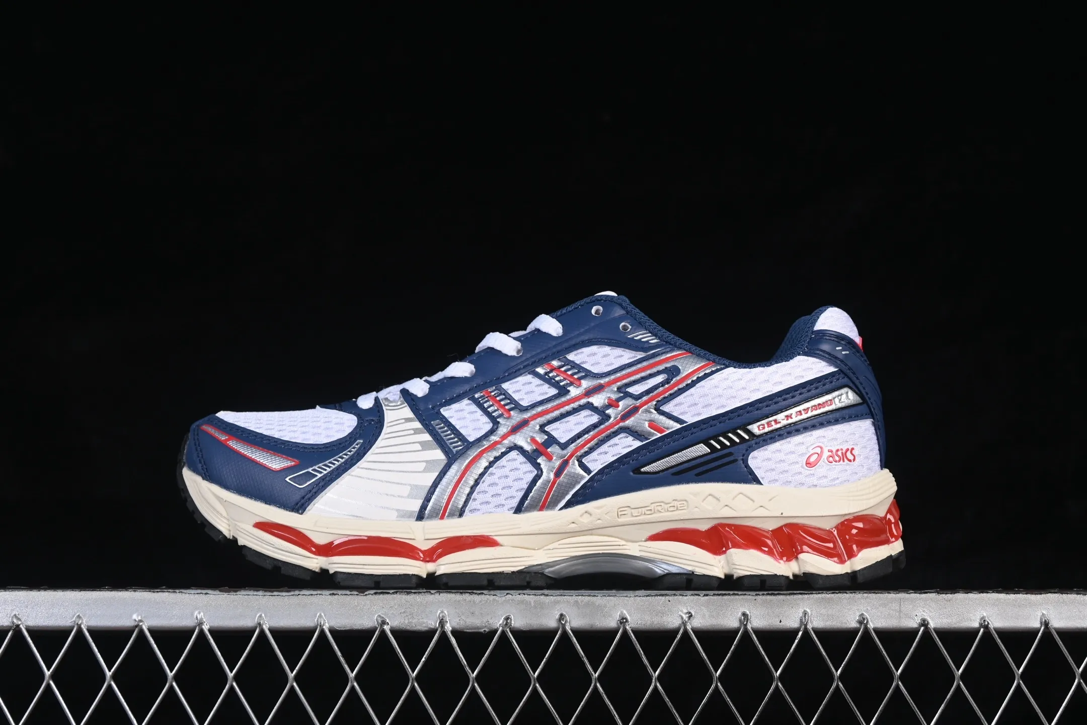 All categories Asics ASICS series Asics Gel-Nimbus 12.1 1203A885-100